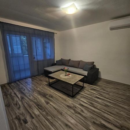 Apartman Smit Umag Bagian luar foto